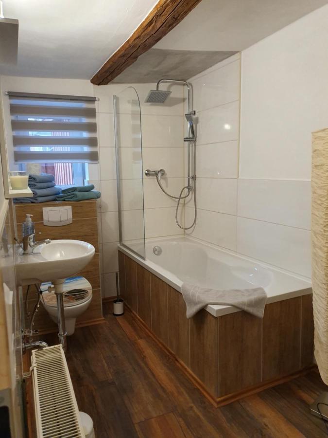 Eddy'S Stadt Appartement Кведлинбург Екстериор снимка