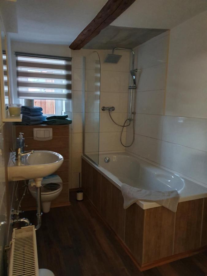 Eddy'S Stadt Appartement Кведлинбург Екстериор снимка